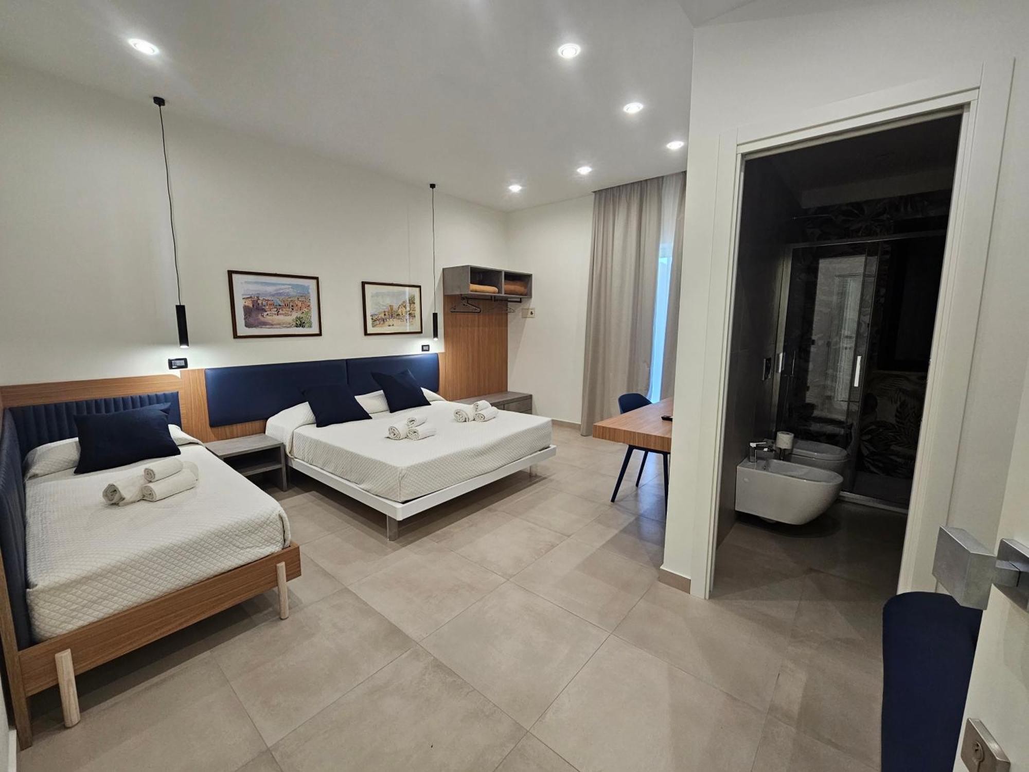 Villa Iris Giardini-Naxos Extérieur photo
